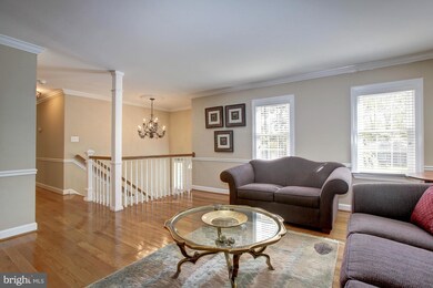 10820 Stanhope Place, Fairfax, VA 22032 - photo 4