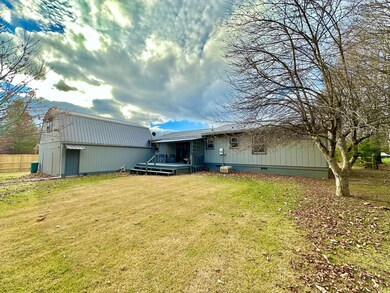 113 Meadows of Wilson Ct, Clifton Forge, VA 24422 - photo 5