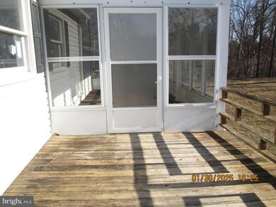 135 Mark St, Fort Ashby, WV 26719 - photo 5