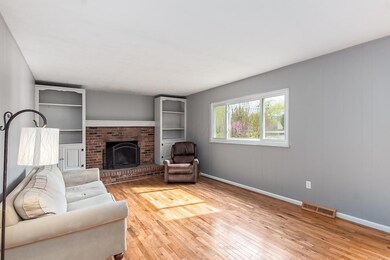 4854 McBane St, Columbus, OH 43220 - photo 3