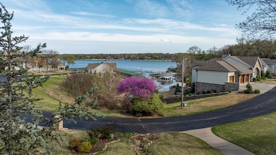 Grand Lake Views