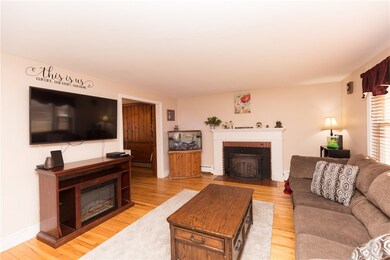 20 May Ave, Warwick, RI 02889 - photo 6