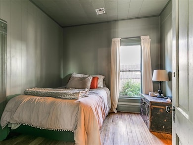 318 S 2nd St, Guthrie, OK 73044 - photo 6