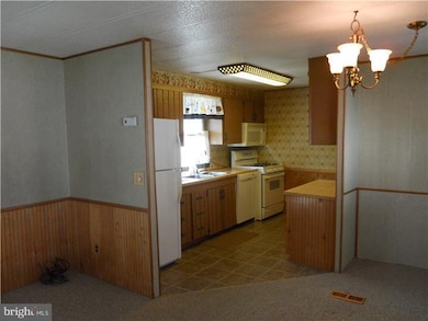 317 Ferris Ln, Williamstown, NJ 08094 - photo 6