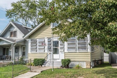 2857 Adams Ave