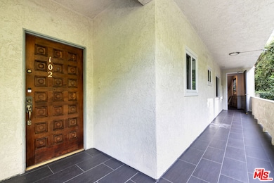 1228 N La Cienega Blvd unit 102, West Hollywood, CA 90069 - photo 3