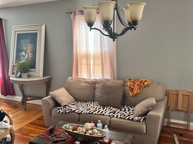 136 Dartmouth St, New Bedford, MA 02740 - photo 4