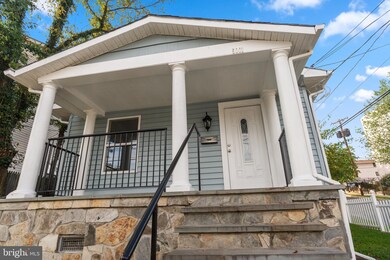 5001 Ayers Place SE, Washington, DC 20019 - photo 2