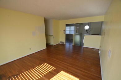 4 - Living Room