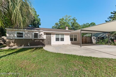 5557 Green Forest Dr, Jacksonville, FL 32244 - photo 2