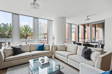 Pacific Gate unit 305, San Diego, CA 92101 - photo 3