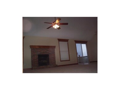 4404 SW Briarbrook Dr, Lees Summit, MO 64082 - photo 7