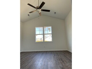 1722 Fordham Dr, Fayetteville, NC 28304 - photo 6