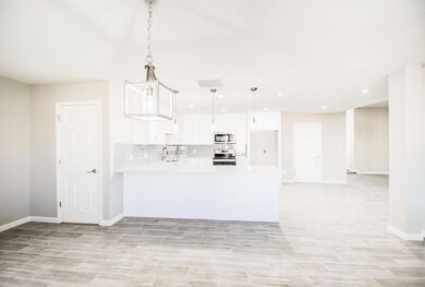 -KITCHEN