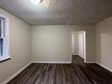 932 Lafayette Rd, Clarksville, TN 37042 - photo 7