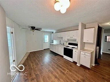 1909 Tam o Shanter Ct, Kokomo, IN 46902 - photo 2