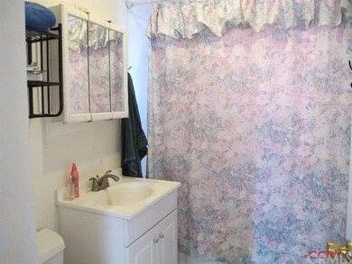 Front unit bathroom.