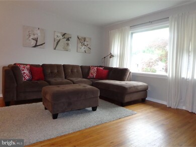 602 Haws Ln, Oreland, PA 19075 - photo 5