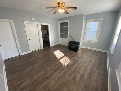 502 4th St unit 2R, Fall River, MA 02721 - photo 2
