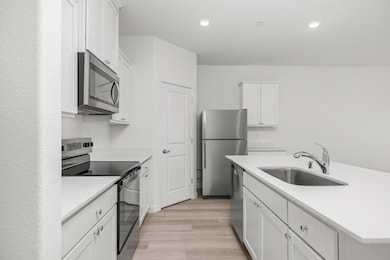 2187 Woods Dr, Linda, CA 95901 - photo 3