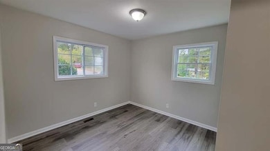 1489 Cedar Creek Ln, Riverdale, GA 30296 - photo 7