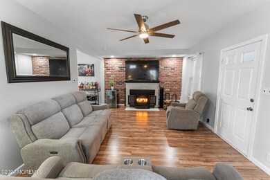 127 Livingston Rd, Linden, NJ 07036 - photo 6