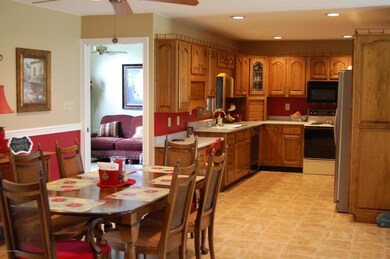 150 Knobview Ave, Lebanon Junction, KY 40150 - photo 7