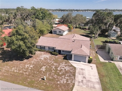 1260 Driscoll Dr, Lake Placid, FL 33852 - photo 4