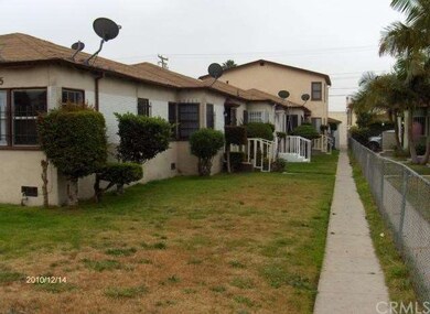 326 E 99th St, Inglewood, CA 90301 - photo 2