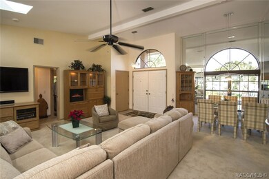 558 E Ireland Ct, Hernando, FL 34442 - photo 2