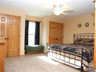6112 NW Button Rd, Topeka, KS 66618 - photo 7