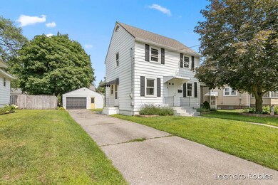1119 Arlington St NE, Grand Rapids, MI 49505 - photo 2