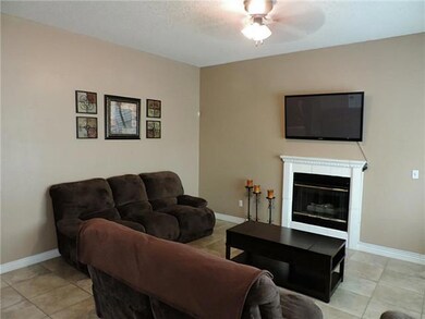 14328 Desert Wind Dr, Horizon City, TX 79928 - photo 2