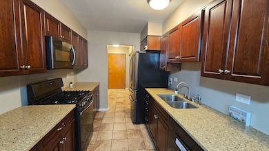 1321 S Finley Rd unit 105, Lombard, IL 60148 - photo 5