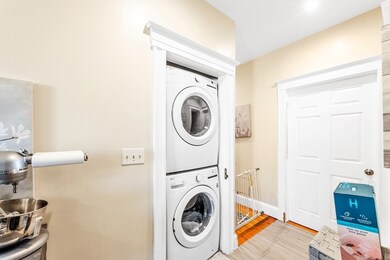 115 Selwyn St unit 1, Roslindale, MA 02131 - photo 7