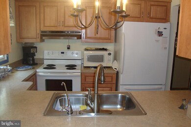 600 Falconbridge Dr, Joppa, MD 21085 - photo 6