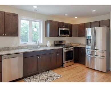 29 Glen Ct unit 29, Lynn, MA 01905 - photo 4