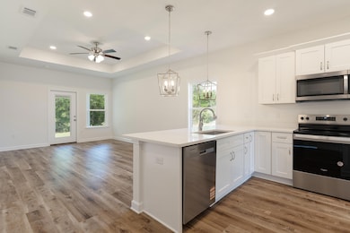 968 Texas Pkwy, Crestview, FL 32536 - photo 5