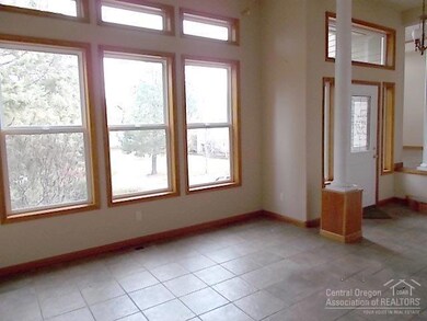 3167 NW Quiet River Ln, Bend, OR 97701 - photo 5