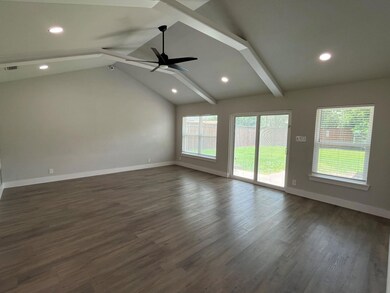 8400 Donna Dr, North Richland Hills, TX 76182 - photo 4