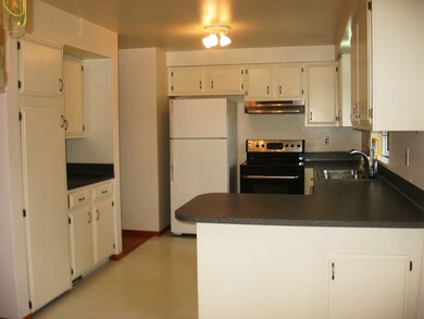 613 219th Place SW, Bothell, WA 98021 - photo 4