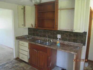 1842 Brimfield Rd, Columbus, OH 43229 - photo 6