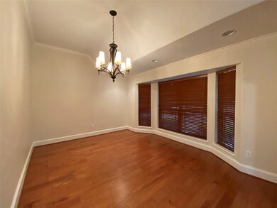 1619 Bethlehem St, Houston, TX 77018 - photo 2