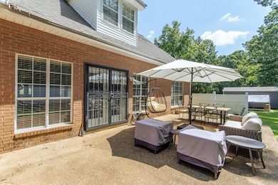 915 Clifftview Rd, Bolivar, TN 38008 - photo 5