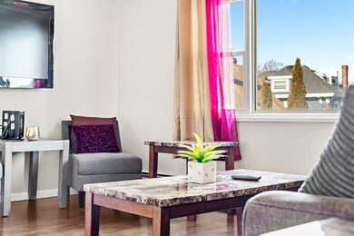 21 Lewis St unit 8, Lynn, MA 01902 - photo 4