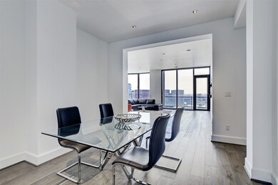 Separate formal dining room just off of living are