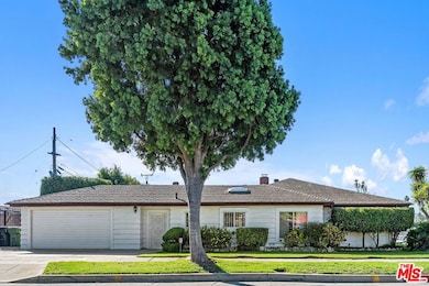 5804 S Sherbourne Dr, Los Angeles, CA 90056 - photo 2