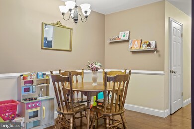9564 Cannoneer Ct unit 101, Manassas, VA 20110 - photo 6