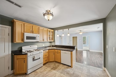 2224 4th Ave N, Minneapolis, MN 55405 - photo 4