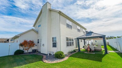 10434 Pinnacle St, Crown Point, IN 46307 - photo 3